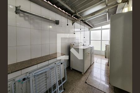Casa para alugar com 224m², 4 quartos e 4 vagasÁrea de Serviço