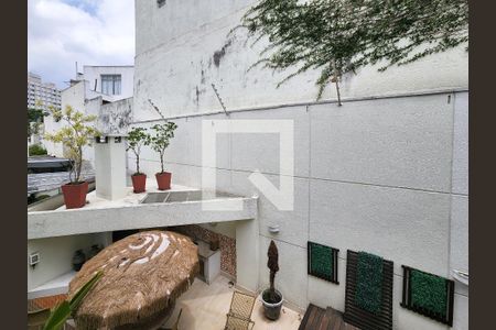 Casa para alugar com 224m², 4 quartos e 4 vagasVaranda 