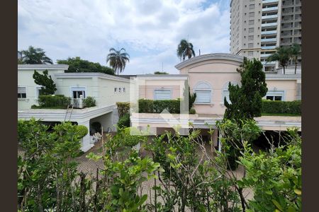 Casa para alugar com 224m², 4 quartos e 4 vagasVista 