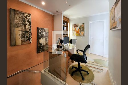 Corredor  de casa à venda com 4 quartos, 224m² em Planalto Paulista, São Paulo