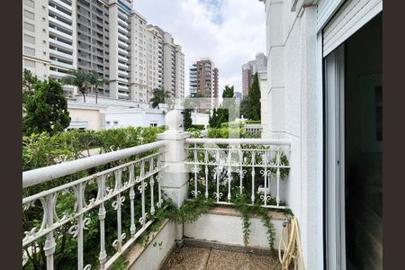 Casa para alugar com 224m², 4 quartos e 4 vagasVaranda do Quarto 1