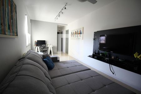 Sala de apartamento à venda com 3 quartos, 72m² em Vila Monumento, São Paulo