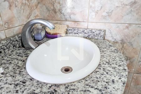 Casa à venda com 125m², 2 quartos e 2 vagasBanheiro 3