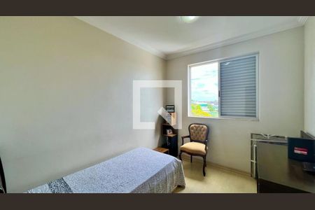 Apartamento à venda com 180m², 4 quartos e 3 vagasquarto 2