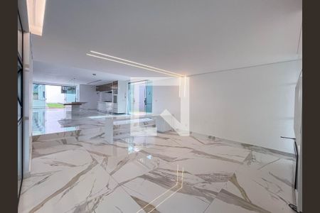 Sala  de casa à venda com 4 quartos, 400m² em Bandeirantes (pampulha), Belo Horizonte