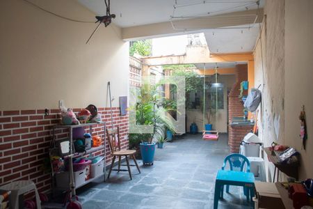 Casa à venda com 98m², 3 quartos e 1 vagaQuintal