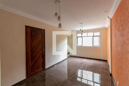Sala de casa à venda com 4 quartos, 120m² em Cachoeirinha, Belo Horizonte