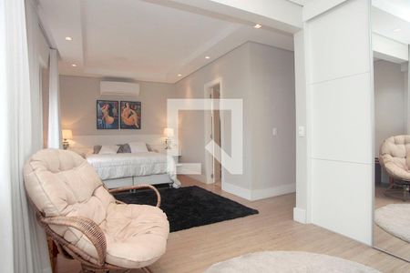 Apartamento para alugar com 235m², 3 quartos e 2 vagasQuarto 1 Suíte