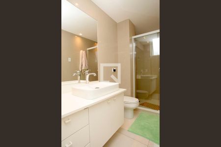 Apartamento para alugar com 235m², 3 quartos e 2 vagasBanheiro 2