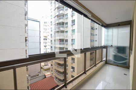 Varanda de apartamento à venda com 4 quartos, 130m² em Icaraí, Niterói