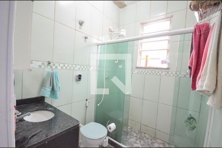 Casa à venda com 150m², 3 quartos e 1 vagaBanheiro