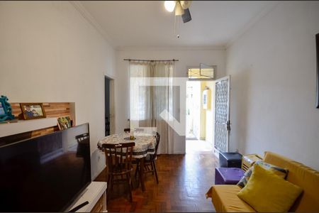 Sala de casa à venda com 3 quartos, 150m² em Benfica, Rio de Janeiro