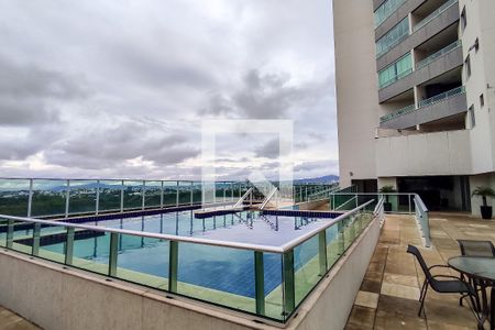 Apartamento para alugar com 67m², 2 quartos e 2 vagasÁrea comum - Piscina
