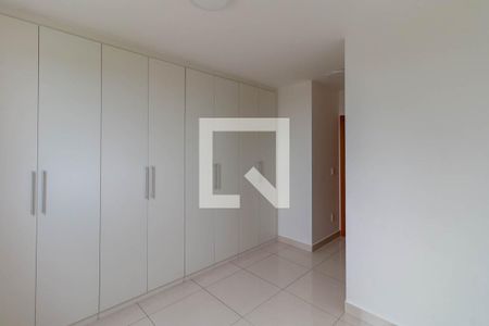 Apartamento para alugar com 67m², 2 quartos e 2 vagasQuarto Suíte