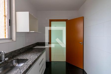 Apartamento para alugar com 67m², 2 quartos e 2 vagasCozinha e Área de Serviço