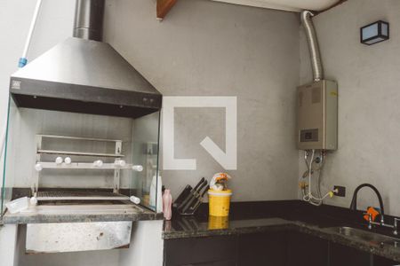 Casa à venda com 174m², 3 quartos e 3 vagas Casa à venda com 174m², 3 quartos e 3 vagasChurrasqueira