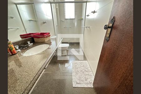 Apartamento à venda com 360m², 4 quartos e 2 vagasBanheiro 3