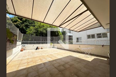 Apartamento à venda com 360m², 4 quartos e 2 vagasÁrea Externa