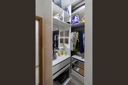 Apartamento à venda com 95m², 3 quartos e 2 vagasCloset da suíte