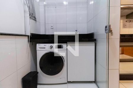 Apartamento à venda com 95m², 3 quartos e 2 vagasÁrea de serviço