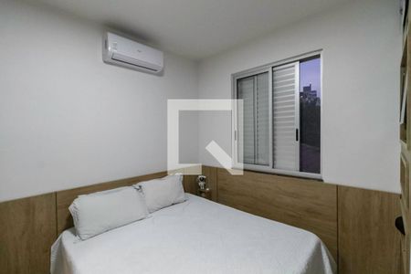 Apartamento à venda com 95m², 3 quartos e 2 vagasQuarto 2