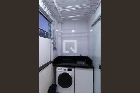 Apartamento à venda com 95m², 3 quartos e 2 vagasÁrea de serviço