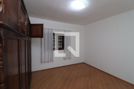 Quarto 1 de casa para alugar com 2 quartos, 80m² em Penha de França, São Paulo