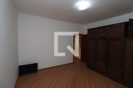 Quarto 1 de casa para alugar com 2 quartos, 80m² em Penha de França, São Paulo