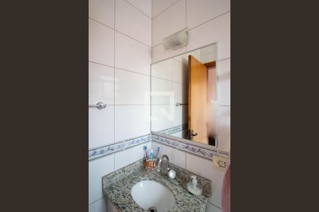 Casa de condomínio para alugar com 72m², 2 quartos e 1 vagaBanheiro da Suíte