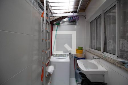 Casa de condomínio para alugar com 72m², 2 quartos e 1 vagaÁrea de Serviço