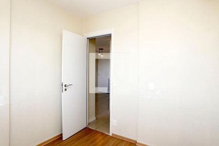 Quarto 1 de apartamento para alugar com 2 quartos, 58m² em Azenha, Porto Alegre