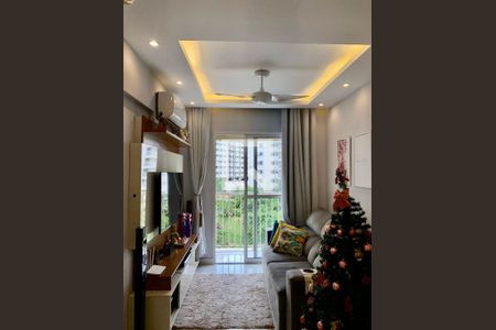 Sala de apartamento para alugar com 3 quartos, 59m² em Del Castilho, Rio de Janeiro