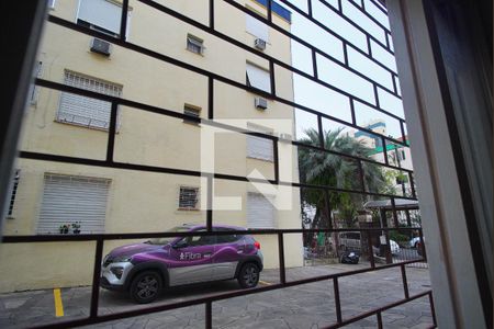 Sala _Vista  de apartamento para alugar com 2 quartos, 60m² em Passo da Areia, Porto Alegre