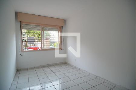 Quarto  2 de apartamento para alugar com 2 quartos, 60m² em Passo da Areia, Porto Alegre