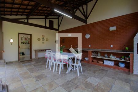 Casa à venda com 550m², 4 quartos e 5 vagasÁrea comum - Churrasqueira