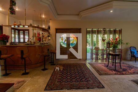 Casa à venda com 550m², 4 quartos e 5 vagasSala 