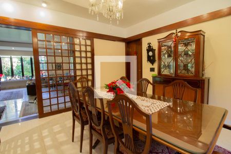 Casa à venda com 550m², 4 quartos e 5 vagasSala de Jantar