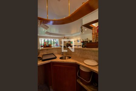 Casa à venda com 550m², 4 quartos e 5 vagasBar da Sala  