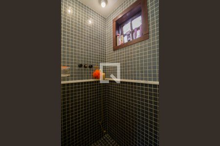 Casa à venda com 550m², 4 quartos e 5 vagasBanheiro da Suíte 1