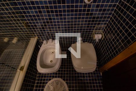 Casa à venda com 550m², 4 quartos e 5 vagasBanheiro da Suíte 3