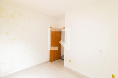 Quarto  1 de casa à venda com 2 quartos, 50m² em Olaria, Canoas