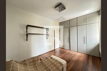 Apartamento à venda com 350m², 4 quartos e 4 vagas Apartamento à venda com 350m², 4 quartos e 4 vagasquarto 3