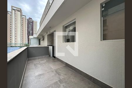Apartamento à venda com 350m², 4 quartos e 4 vagas Apartamento à venda com 350m², 4 quartos e 4 vagasÁrea comum