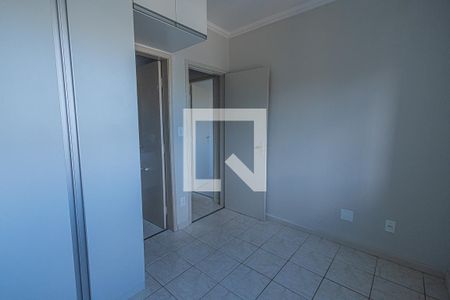 Quarto 1 / suite de apartamento para alugar com 2 quartos, 55m² em Planalto, Belo Horizonte