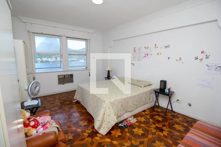 Apartamento à venda com 290m², 4 quartos e 1 vagaQuarto 2