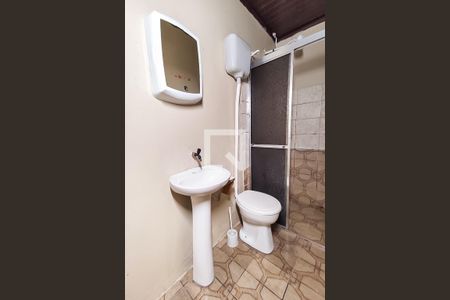 Banheiro de casa à venda com 1 quarto, 75m² em Rondônia, Novo Hamburgo