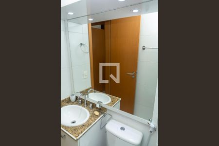 Apartamento à venda com 50m², 2 quartos e 1 vaga Apartamento à venda com 50m², 2 quartos e 1 vagaBanheiro Sosial