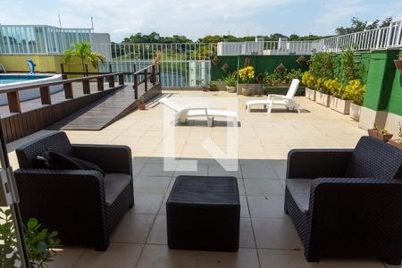 Apartamento à venda com 50m², 2 quartos e 1 vaga Apartamento à venda com 50m², 2 quartos e 1 vagaÁrea de Comum - Piscina