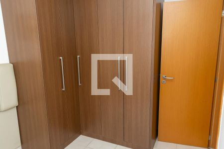 Apartamento à venda com 50m², 2 quartos e 1 vaga Apartamento à venda com 50m², 2 quartos e 1 vagaQaurto 2 - Armários