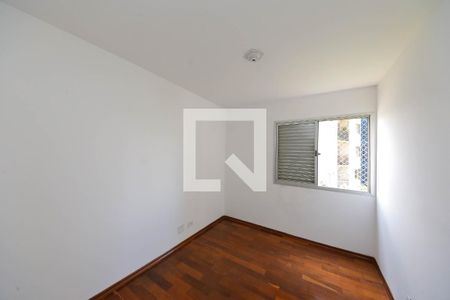 Quarto 2 de apartamento para alugar com 3 quartos, 70m² em Vila Alpina, São Paulo